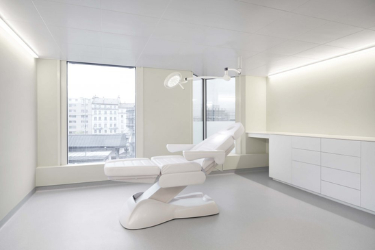 Slider image (4) Anagen - Hair Transplant Clinic in Switzerland